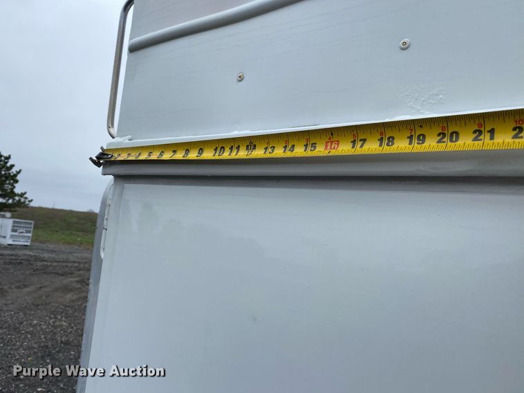 image for item KB9517 2013 Freightliner Business Class M2  utility / service truck