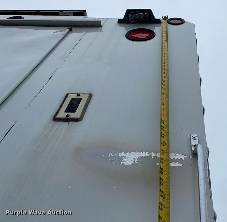 image for item KB9517 2013 Freightliner Business Class M2  utility / service truck