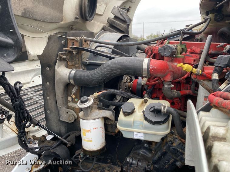 image for item KB9517 2013 Freightliner Business Class M2  utility / service truck