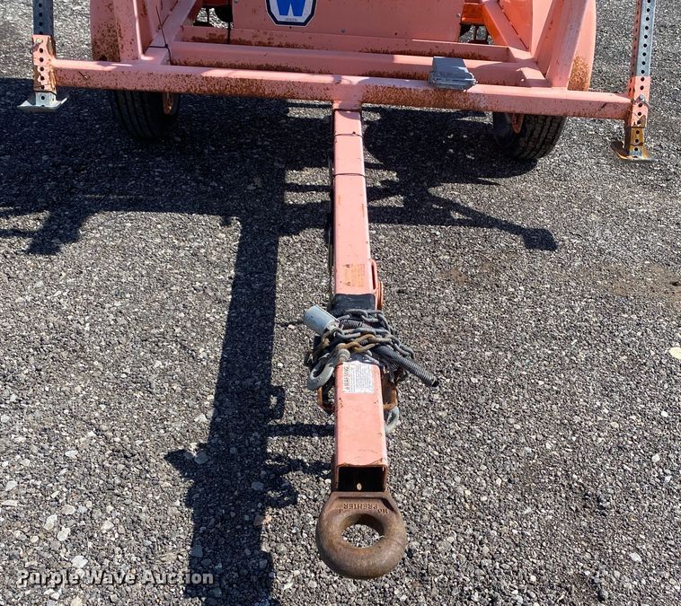 image for item KB9532 2007 Wanco WTSP  arrow board trailer