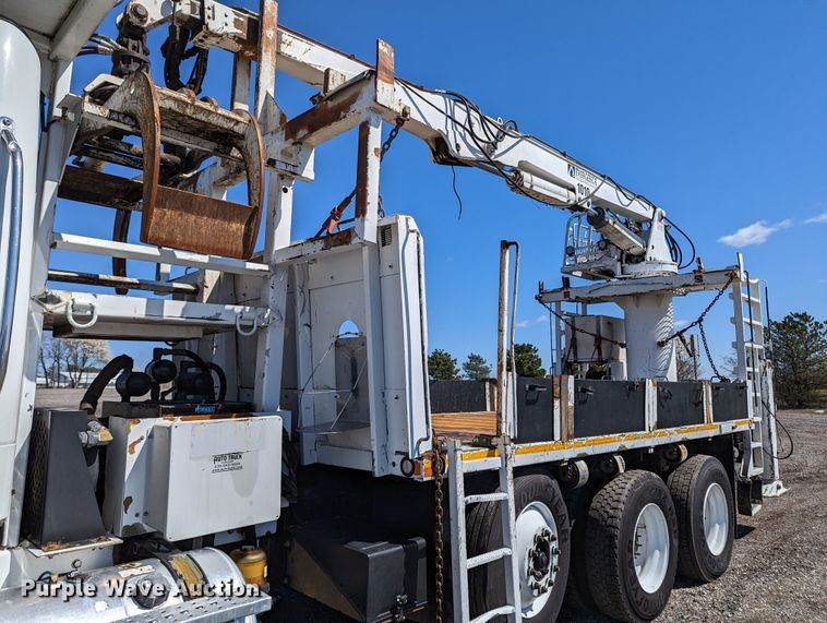 image for item KB9534 2014 Freightliner 114SD  crane truck