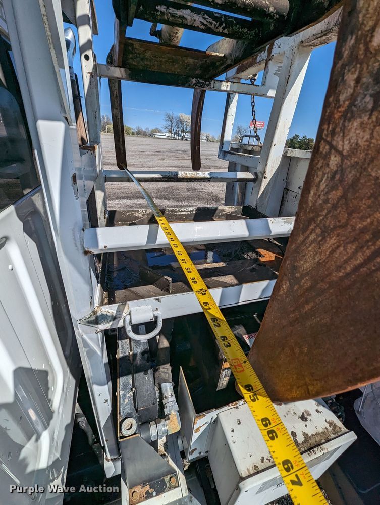 image for item KB9534 2014 Freightliner 114SD  crane truck