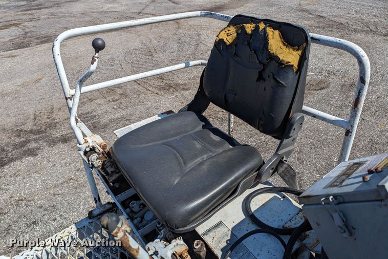 image for item KB9534 2014 Freightliner 114SD  crane truck