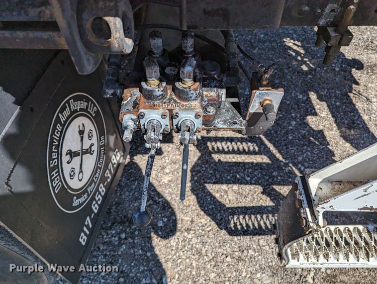 image for item KB9534 2014 Freightliner 114SD  crane truck