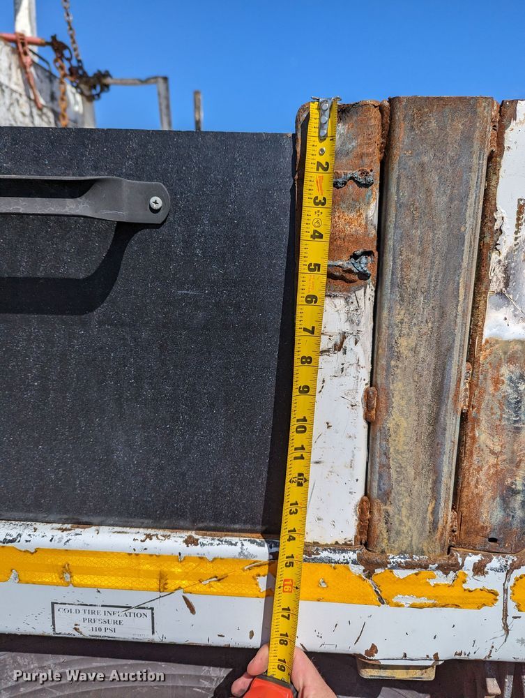 image for item KB9534 2014 Freightliner 114SD  crane truck