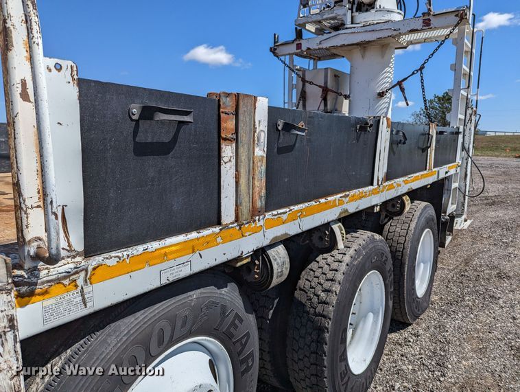 image for item KB9534 2014 Freightliner 114SD  crane truck