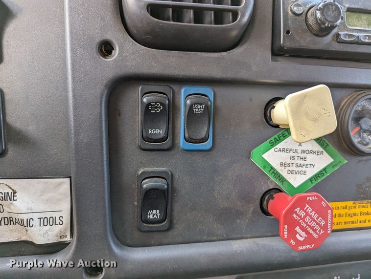 image for item KB9534 2014 Freightliner 114SD  crane truck