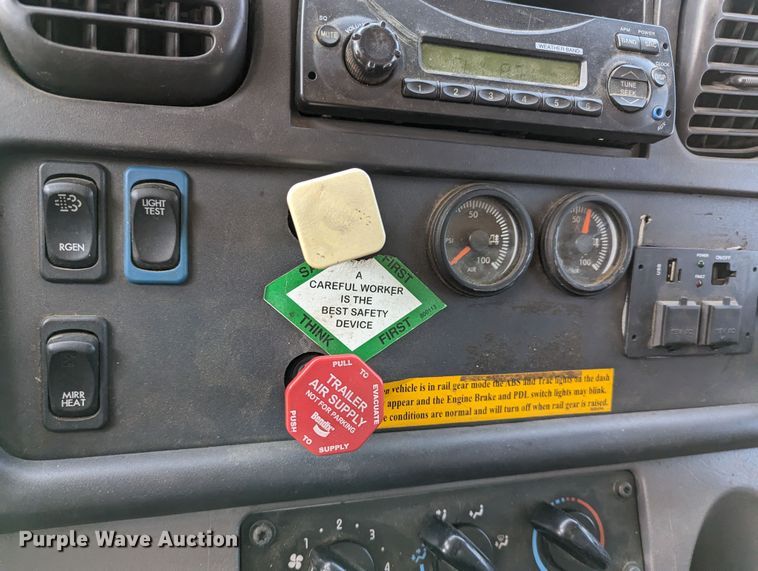 image for item KB9534 2014 Freightliner 114SD  crane truck