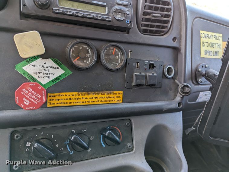 image for item KB9534 2014 Freightliner 114SD  crane truck