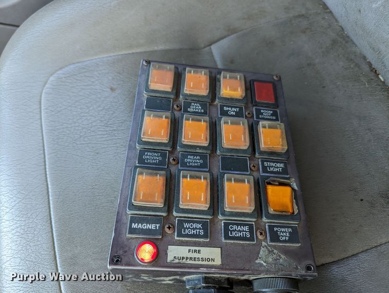 image for item KB9534 2014 Freightliner 114SD  crane truck