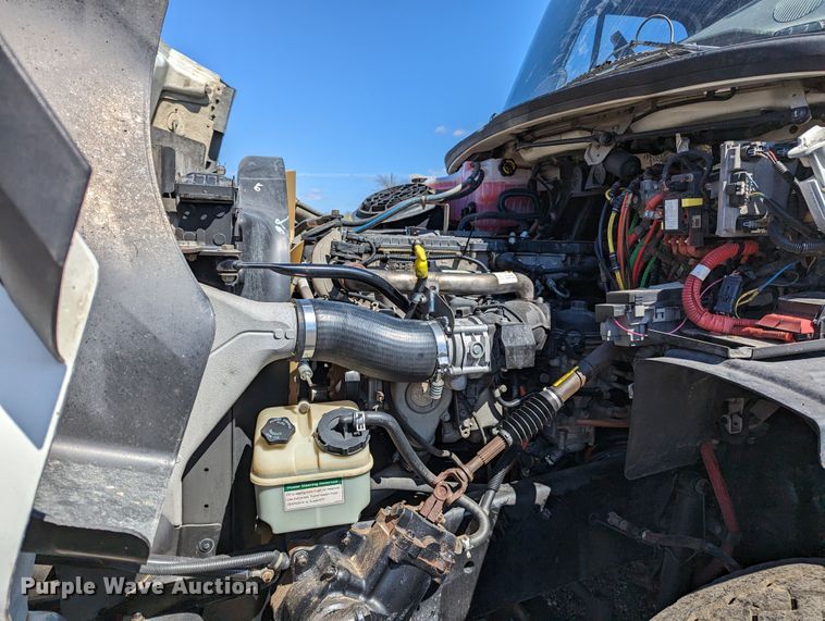 image for item KB9534 2014 Freightliner 114SD  crane truck