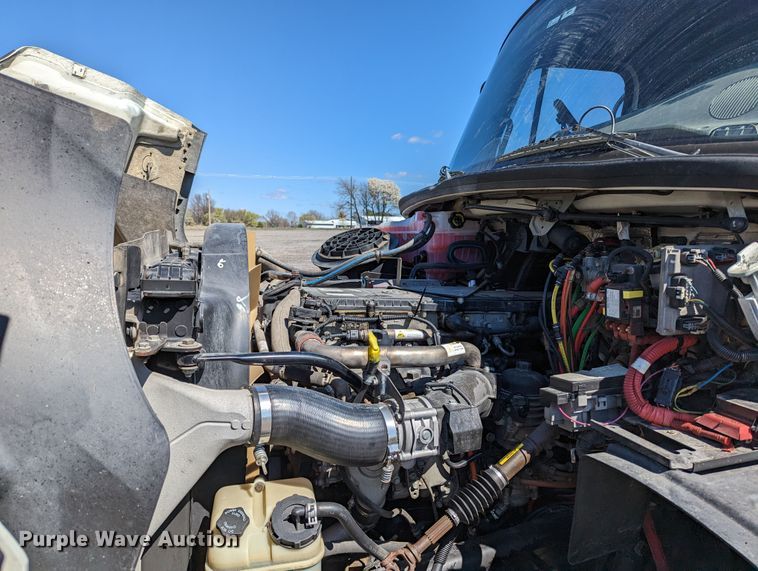 image for item KB9534 2014 Freightliner 114SD  crane truck