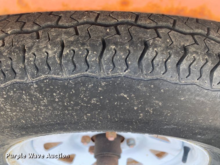 image for item KB9536 2007 Wanco WTSP  arrow board trailer