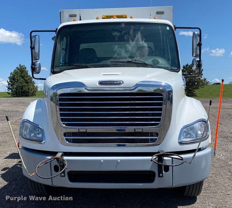 image for item KB9544 2015 Freightliner M2  utility / service truck