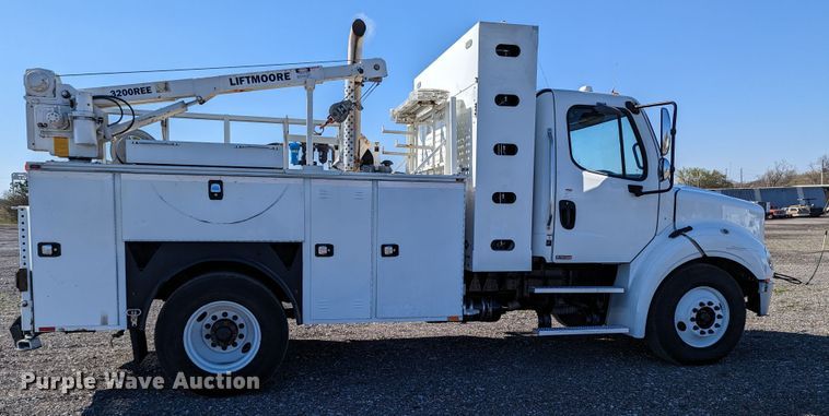 image for item KB9544 2015 Freightliner M2  utility / service truck