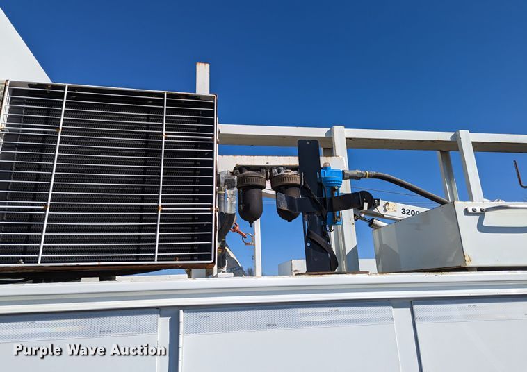 image for item KB9544 2015 Freightliner M2  utility / service truck