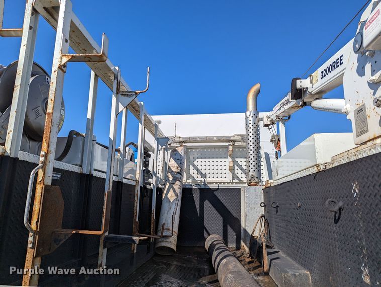 image for item KB9544 2015 Freightliner M2  utility / service truck