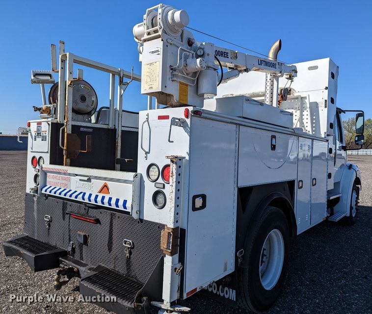 image for item KB9544 2015 Freightliner M2  utility / service truck