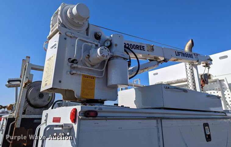 image for item KB9544 2015 Freightliner M2  utility / service truck