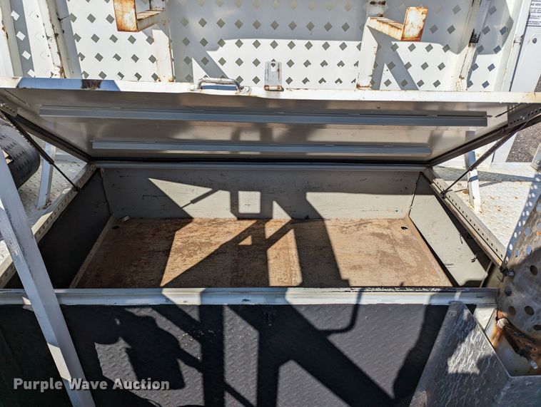 image for item KB9544 2015 Freightliner M2  utility / service truck