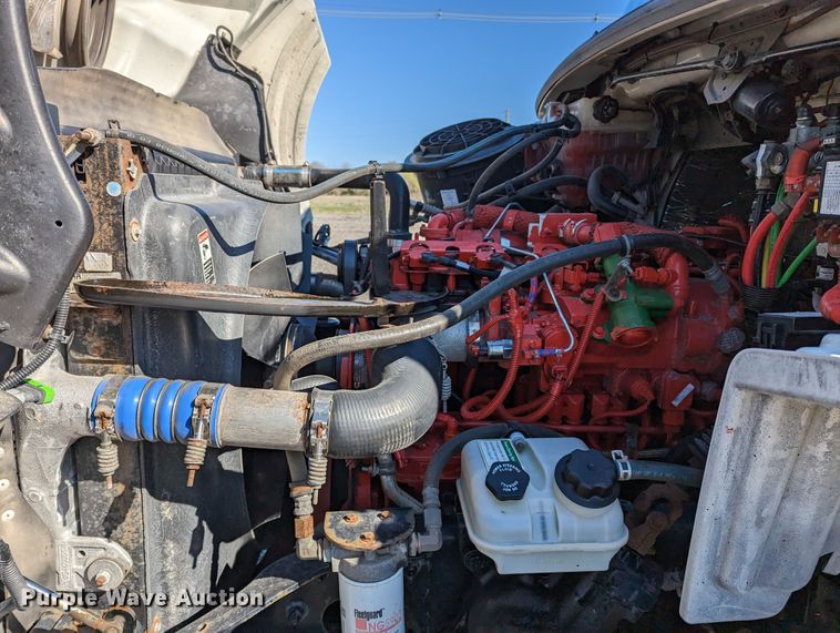 image for item KB9544 2015 Freightliner M2  utility / service truck