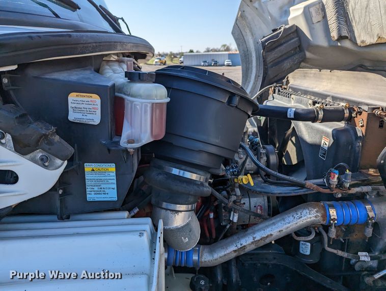 image for item KB9544 2015 Freightliner M2  utility / service truck