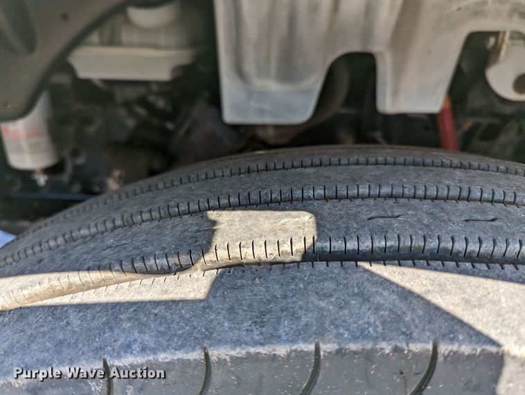 image for item KB9544 2015 Freightliner M2  utility / service truck