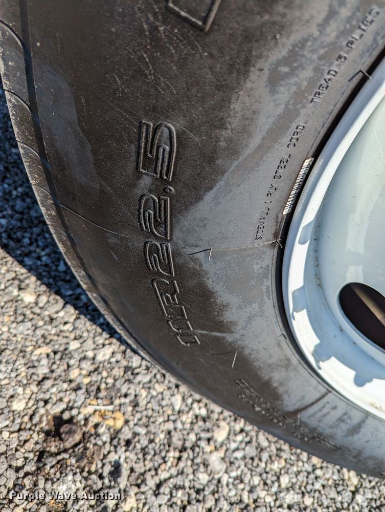 image for item KB9544 2015 Freightliner M2  utility / service truck