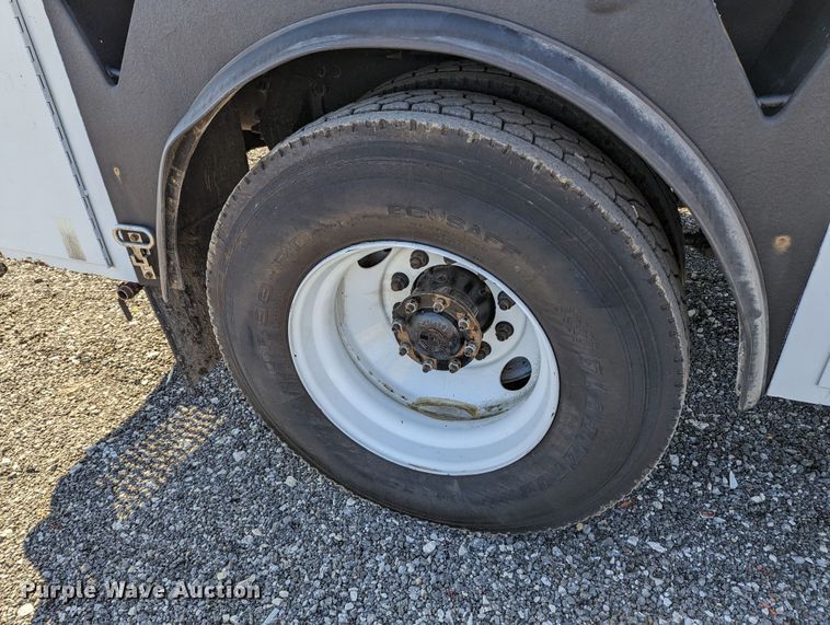 image for item KB9544 2015 Freightliner M2  utility / service truck