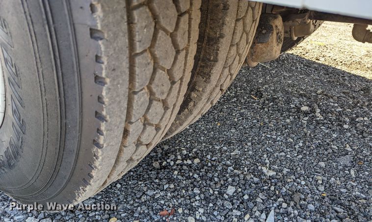 image for item KB9544 2015 Freightliner M2  utility / service truck