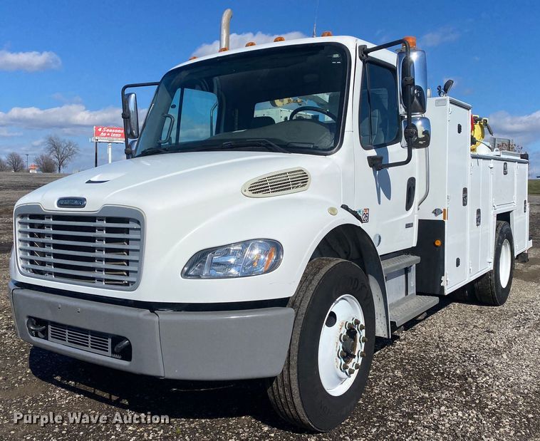 image for item KB9569 2010 Freightliner Business Class M2  utility / service truck