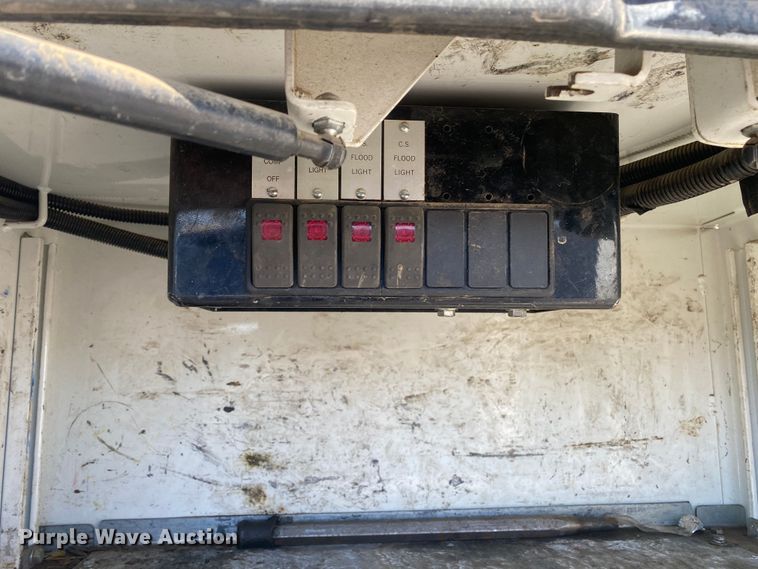 image for item KB9569 2010 Freightliner Business Class M2  utility / service truck