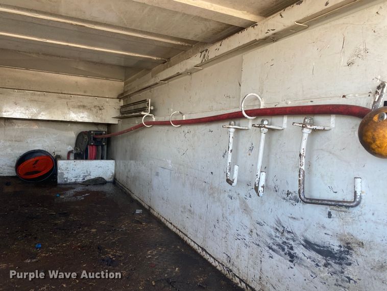 image for item KB9569 2010 Freightliner Business Class M2  utility / service truck