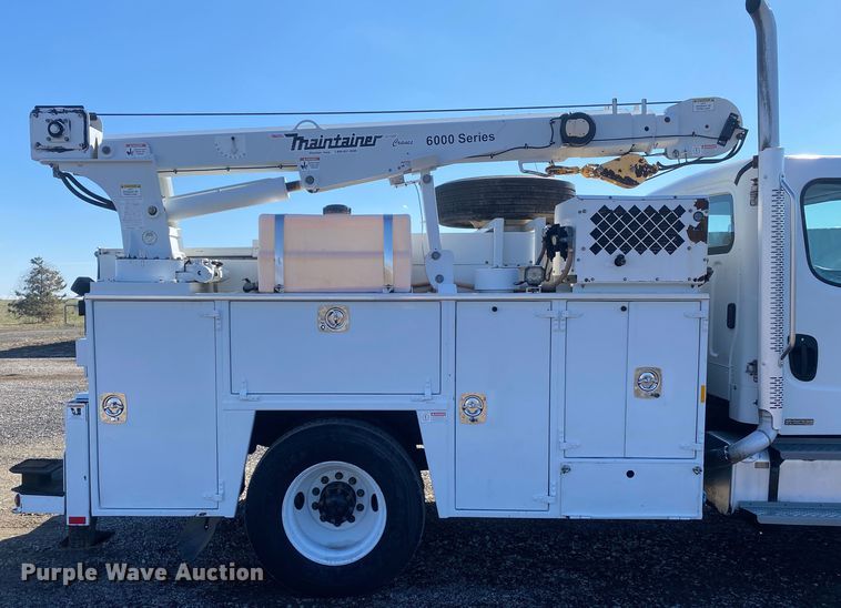 image for item KB9569 2010 Freightliner Business Class M2  utility / service truck