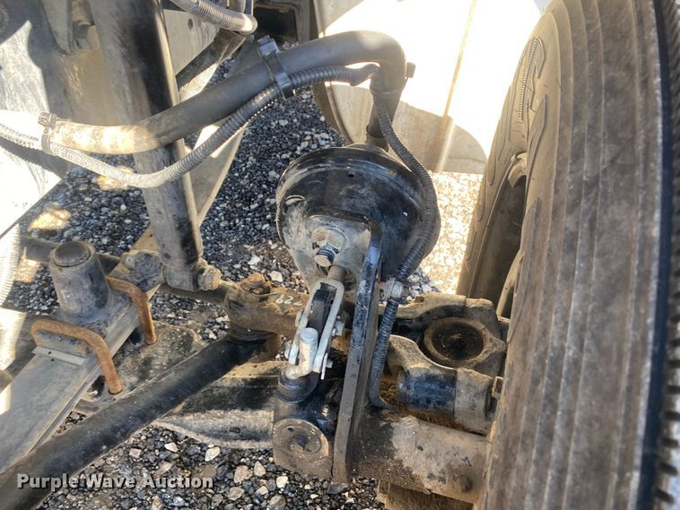 image for item KB9569 2010 Freightliner Business Class M2  utility / service truck