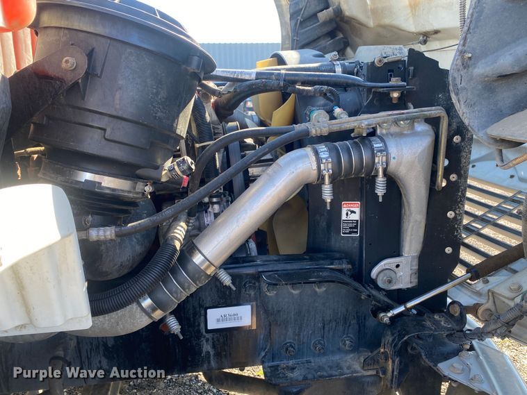 image for item KB9569 2010 Freightliner Business Class M2  utility / service truck