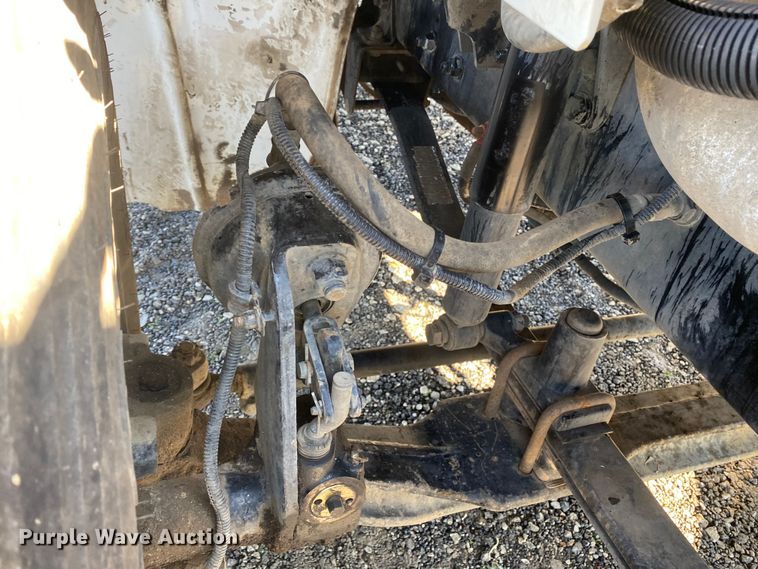 image for item KB9569 2010 Freightliner Business Class M2  utility / service truck