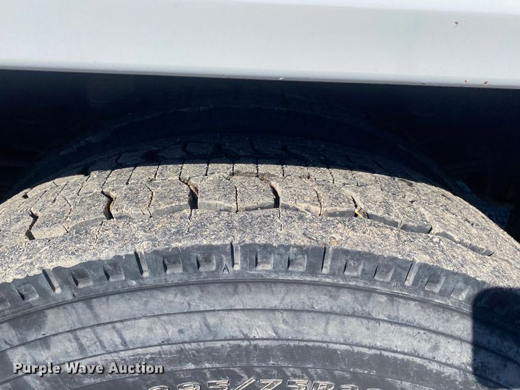 image for item KB9569 2010 Freightliner Business Class M2  utility / service truck