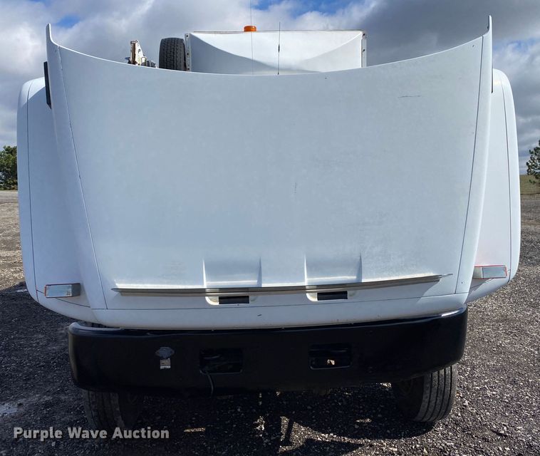 image for item KB9574 1998 GMC C5500  utility / service truck