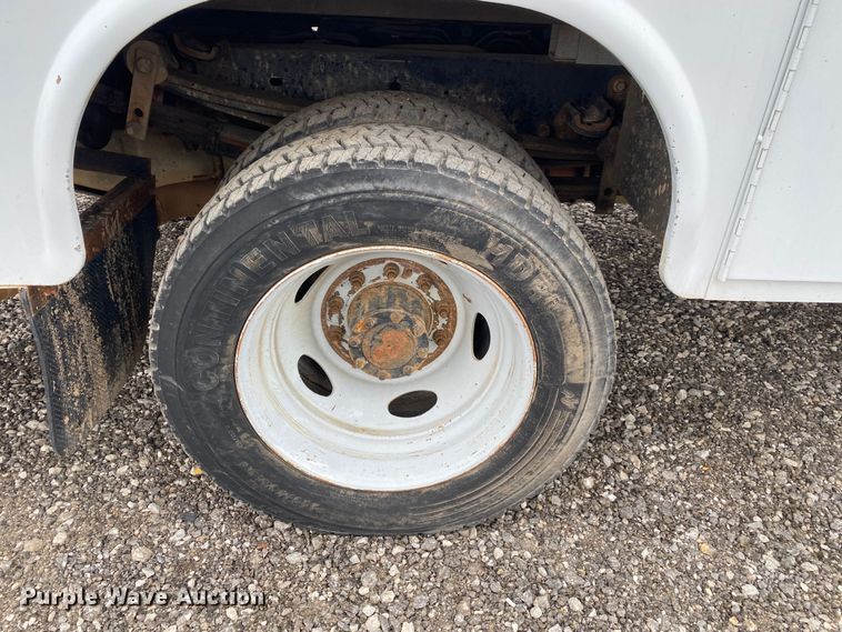 image for item KB9593 2008 Ford F450 Super Duty  utility / service truck