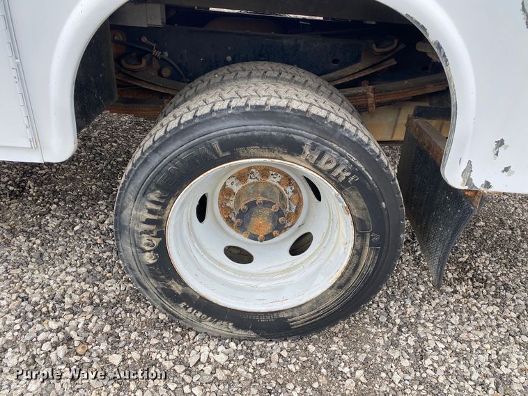 image for item KB9593 2008 Ford F450 Super Duty  utility / service truck