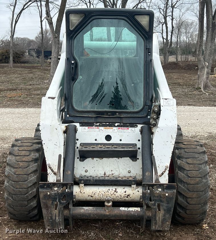 image for item KR9422 2011 Bobcat S250  skid steer loader