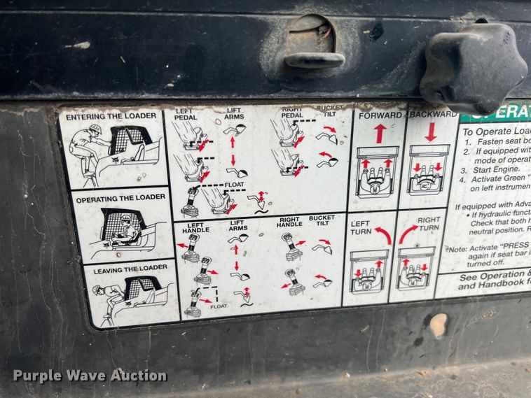 image for item KR9422 2011 Bobcat S250  skid steer loader