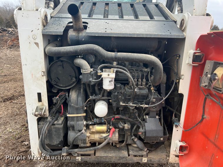 image for item KR9422 2011 Bobcat S250  skid steer loader