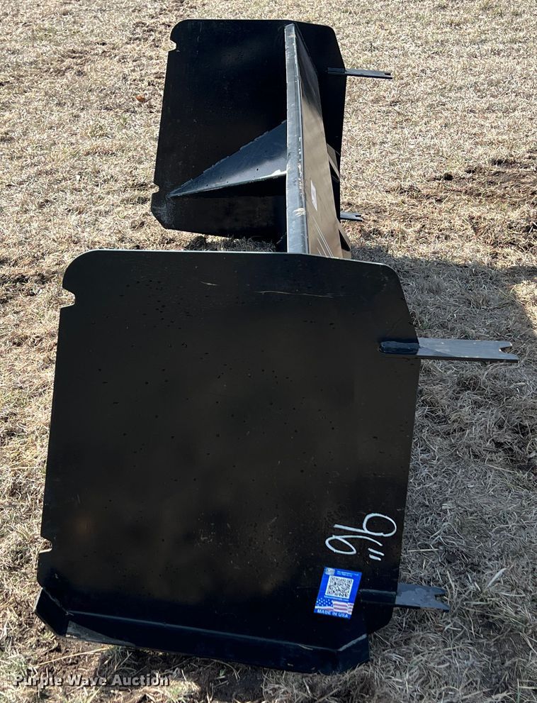 image for item KR9430 Skid steer box blade