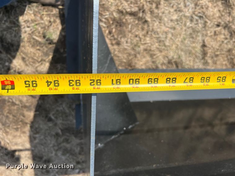 image for item KR9430 Skid steer box blade