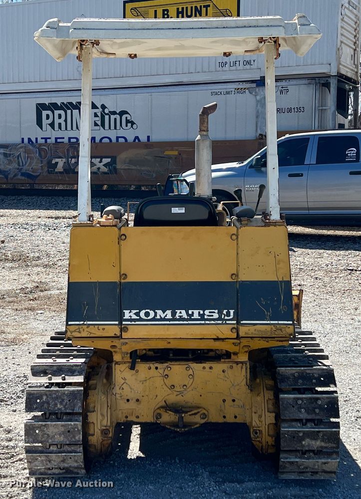 image for item KR9466 Komatsu D20A6  dozer