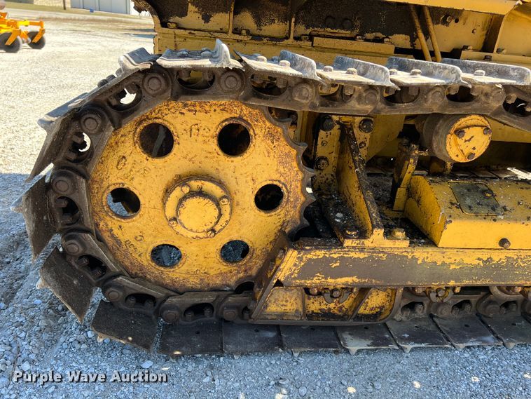 image for item KR9466 Komatsu D20A6  dozer