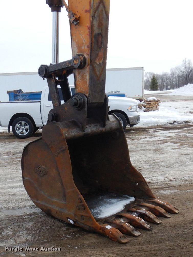 image for item KU9856 2003 Case CX240  excavator
