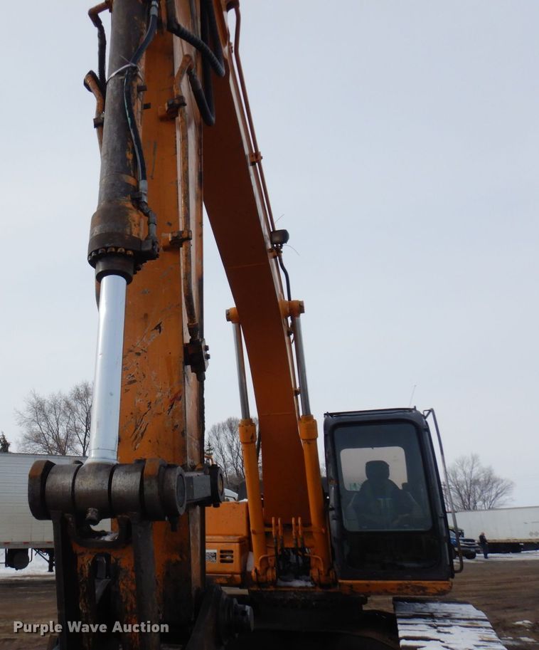 image for item KU9856 2003 Case CX240  excavator